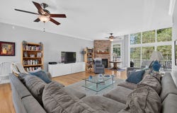 176 Partridge Lane, Bartlett, IL 60103