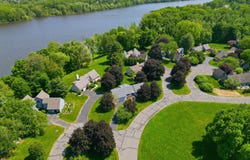 32 Deep Brook Harbor, Suffield, CT 06078