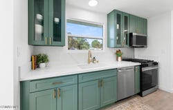 2040 Clover Street, Simi Valley, CA 93065