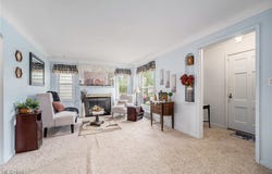 1176 Irene Road, Lyndhurst, OH 44124