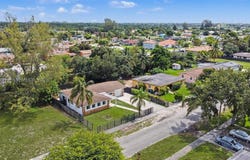 3281 NW 212th St, Miami Gardens, FL 33056
