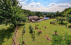 560 Harteis Rd, Richland School District, PA 15904