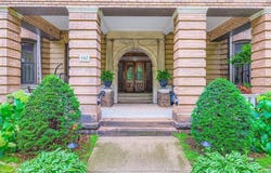 442 Summit Avenue, Saint Paul, MN 55102