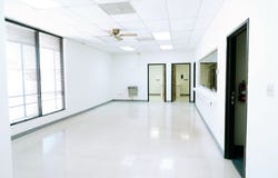 110 W B St, Monahans, TX 79756