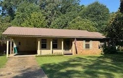 1240 Westview Cove, Grenada, MS 38901