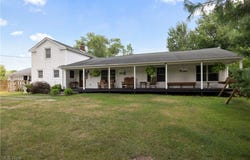 6635 Lake, Elyria, OH 44035