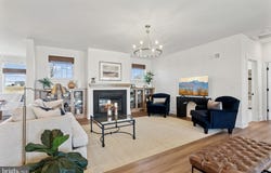 11 FLINT DRIVE, HANOVER, PA 17331