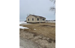 308 Broadway, Brayton, IA 50042