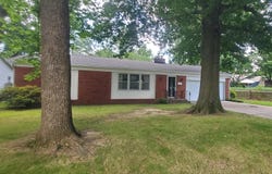 918 E Mcgee Street, Springfield, MO 65807