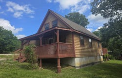 210 Big Bear Boulevard, Hollister, MO 65672