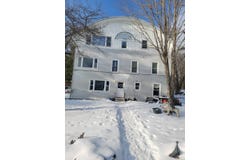 7 Holly Tree Rd, Stamford, NY 12167