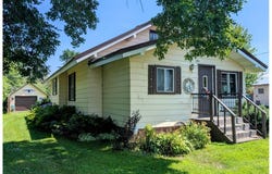 221 3rd Avenue NE, Eagle Bend, MN 56446