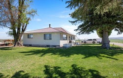 4 N 1050 E, Declo, ID 83323-0000