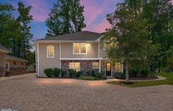 401 BEACH DR, EDGEWATER, MD 21037