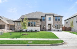 938 Cardinal Drive, Midlothian, TX 76065