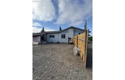 255 36TH ST, Springfield, OR 97478