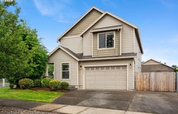 19144 GENTRY HIGHLANDS LN, Oregon City, OR 97045