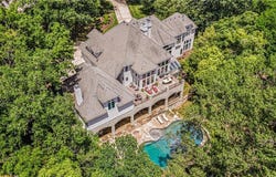 425 NE Saint Andrews Circle, Lee's Summit, MO 64064