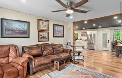 1042 North Lane Drive, Shreveport, LA 71107