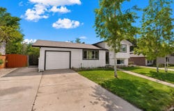 927 E 4th Ave, Longmont, CO 80504