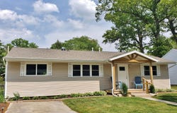 121 S Marshall Street, New Buffalo, MI 49117