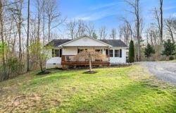 1700 Stone House, Caldwell, WV 24925
