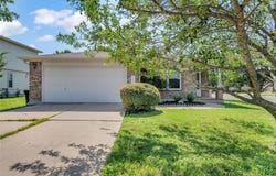 100 Grant CV, Hutto, TX 78634