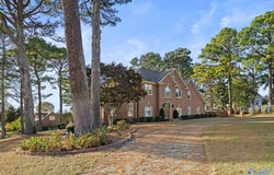 1658 Country Club Drive, Killen, AL 35645