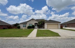 227 Running Bear, Del Rio, TX 78840
