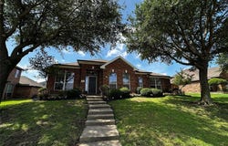 7514 Amesbury Lane, Rowlett, TX 75089