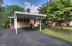 1425 Prospect Drive, Kingsport, TN 37664