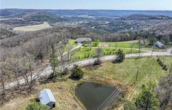 6390 County Road 302, Eureka Springs, AR 72632