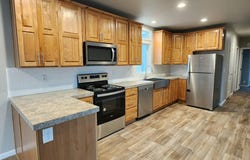 946 SE 10th Street, Madras, OR 97741
