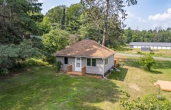 9271 E Walnut Ave, Solon Springs, WI 54873