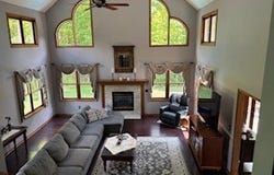 2525 Nadine Circle, Hinckley, OH 44233