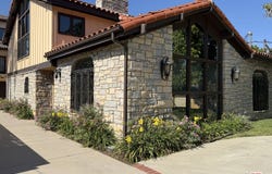 12841 Landale St, Studio City, CA 91604