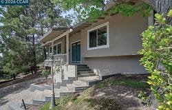 3018 Bradbury Dr, Lafayette, CA 94549