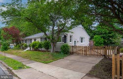 1321 DANDRIDGE STREET, FREDERICKSBURG, VA 22401