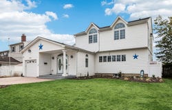204 Broadway, Massapequa Park, NY 11762