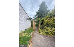 240 ELM AVENUE, WOODBURY HEIGHTS, NJ 08097