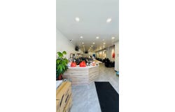 231 Jericho Tpke, New Hyde Park, NY 11040