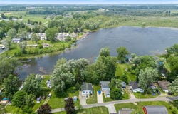 645 W 590 S, Wolcottville, IN 46795