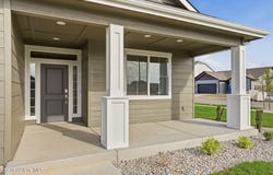 3274 N SEGAR Loop, Post Falls, ID 83854
