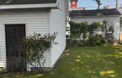 305 E Filer Street, Ludington, MI 49431
