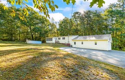 203 Main Street, New Sharon, ME 04955