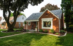 2861 N 84th St, Milwaukee, WI 53222