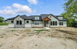 117 Goldfinch Lane, Weatherford, TX 76088