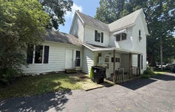 420 6TH Street, Illiopolis, IL 62539