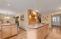14 Vine Lane, East Northport, NY 11731