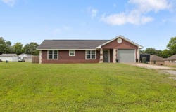 609 W. Smiser, Calera, OK 74730